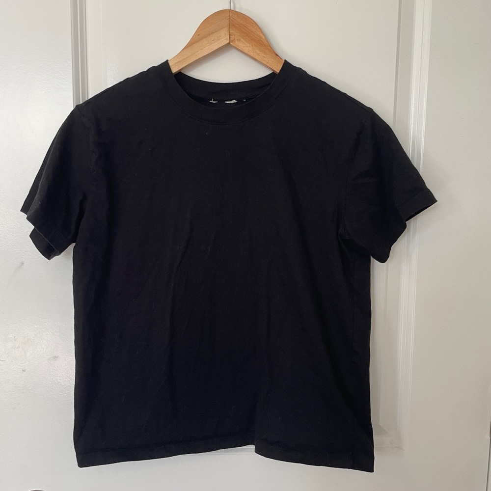 H&M black T-shirt!